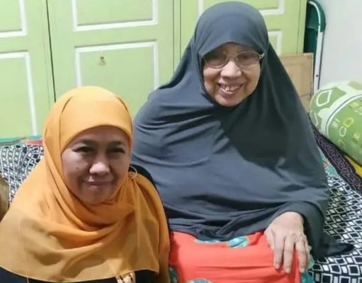 Gubernur Jatim Kunjungi Kediaman Anak Guru Tua Di Palu