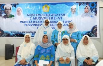 Cucu Pendiri Alkhairaat, Syarifah Sakinah Alhabsyi Kembali Terpilih Pimpin WIA Sulteng